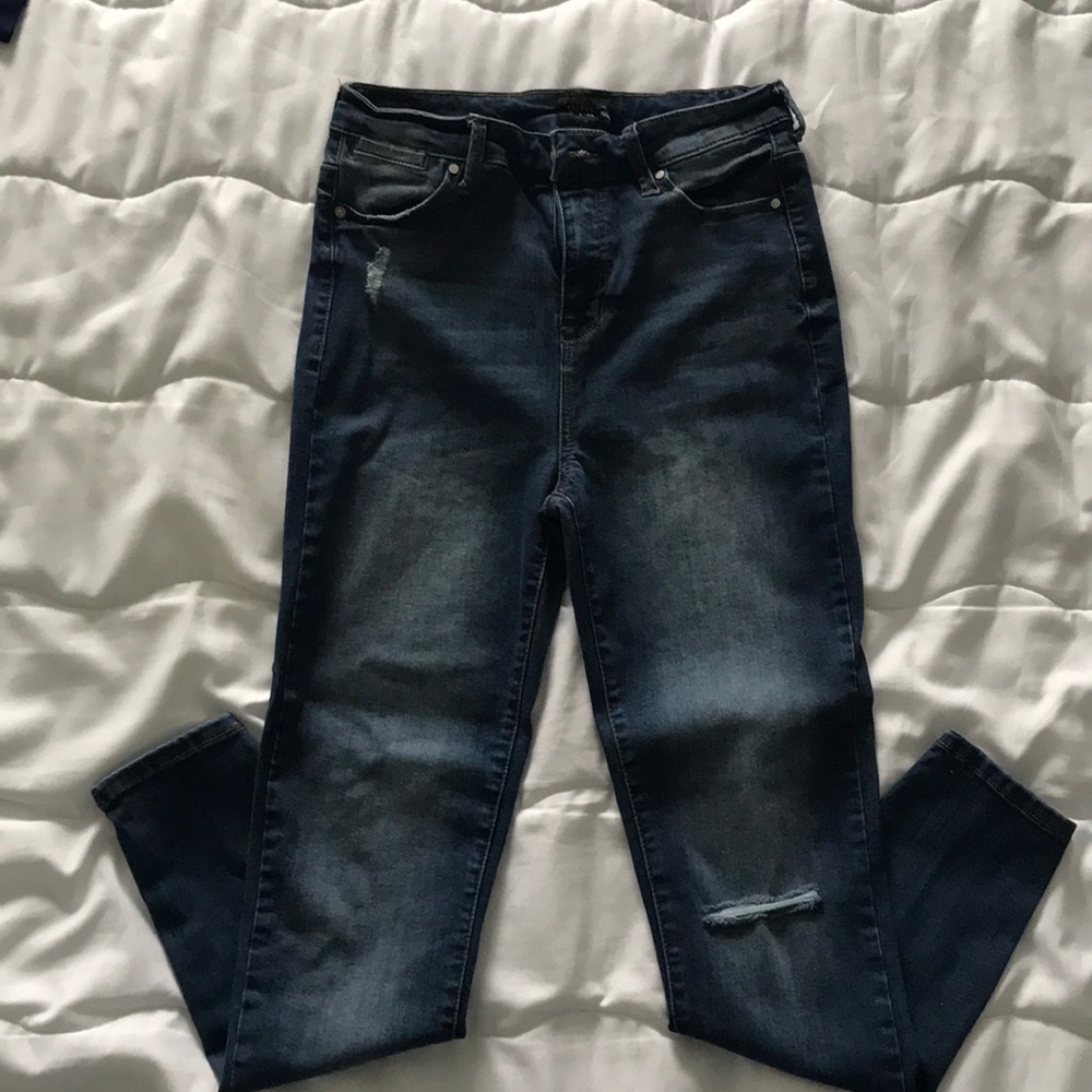 Celebrity Pink high rise ankle skinny
